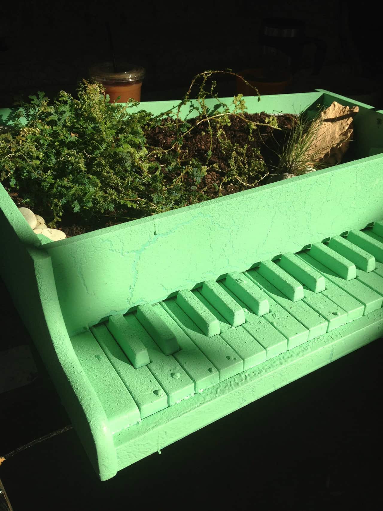 26 DIY Inventive Ideas how to Repurpose Old Pianos