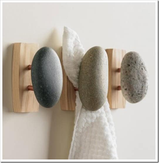 sandandsisal.blogspot._com_2011_10_creative-towel-bars-hooks._html