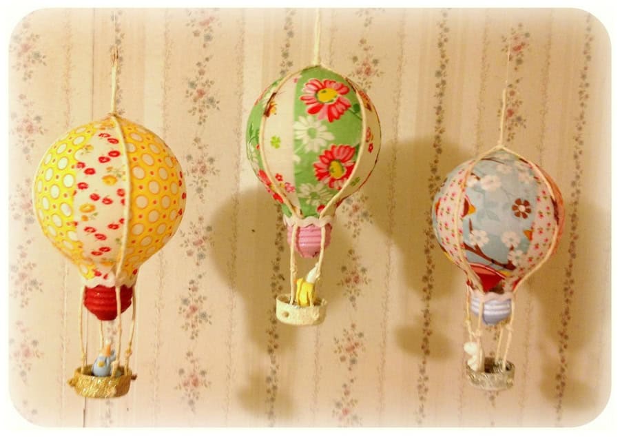 24 Creative DIY Light Bulbs 16