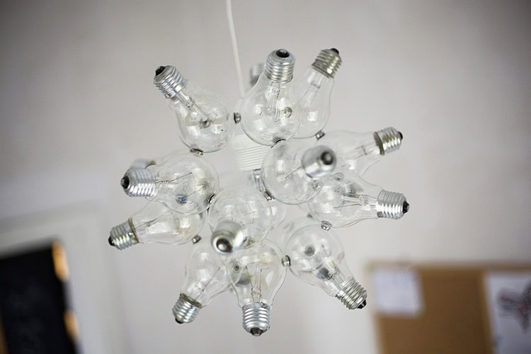 24 Creative DIY Light Bulbs 18