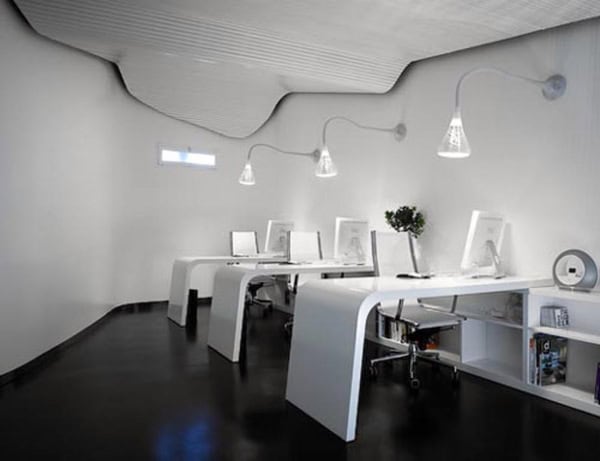 25 Luxury and Unusual Minimalist Office Designs