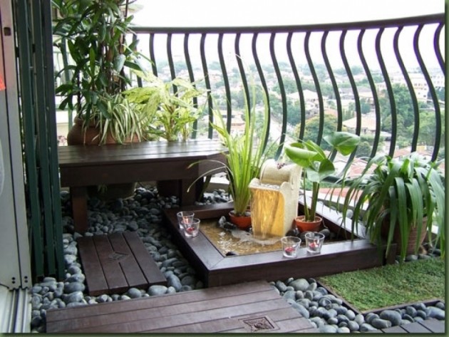 25 Charming Balcony Gardens