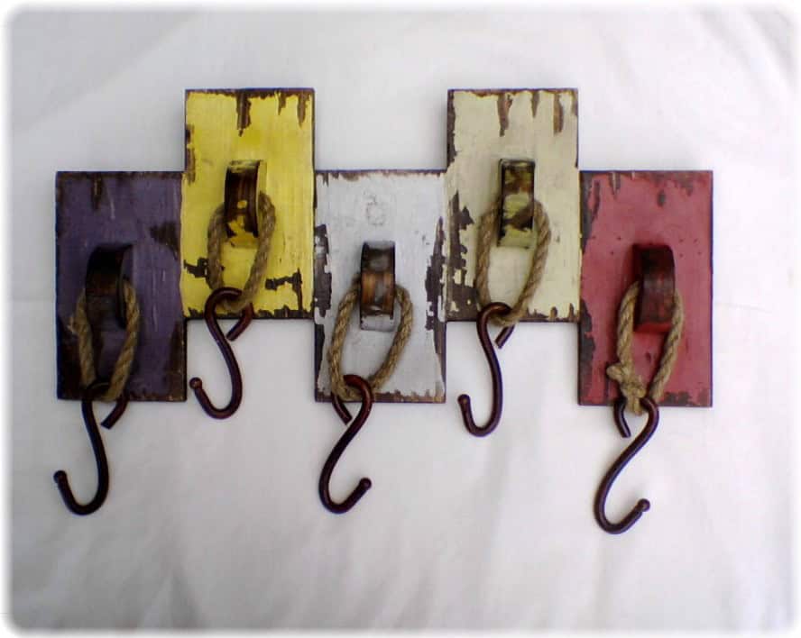 30 Vintage DIY Coat Hooks