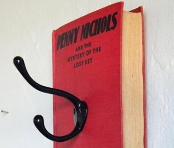30 Vintage DIY Coat Hooks