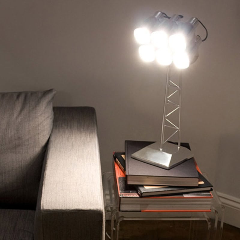 20 Modern Office Desk Lamp Designs 8