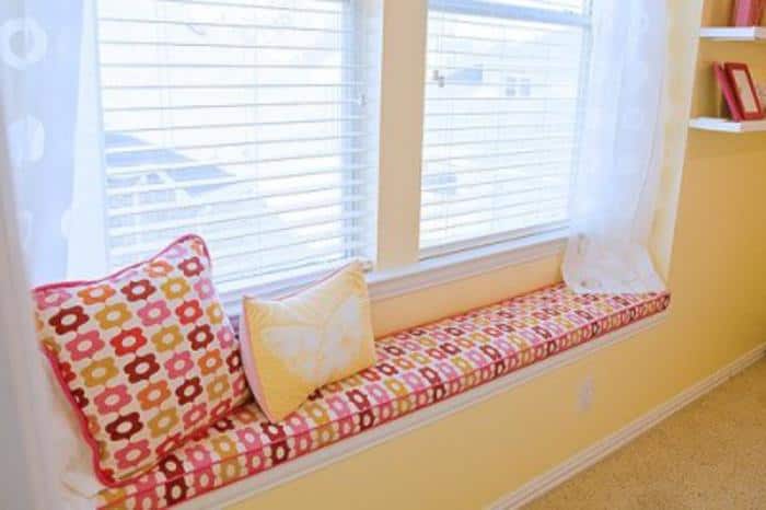 30 Inspirational Ideas for Cozy Window Seat decoradvisor._net_decoration-ideas_window-seats-ideas_