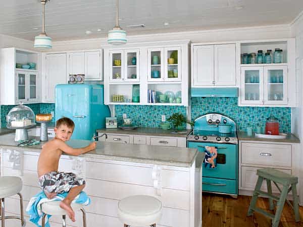 myhomeideas._com_room-galleries_retro-kitchen-beach-house-00400000055354_