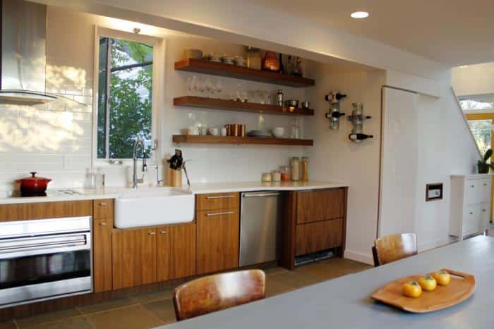 Top 22 Extraordinary Kitchens with Open Shelves remodelista._com_posts_modern-sustainable-and-adaptable-for-117-per-square-foot