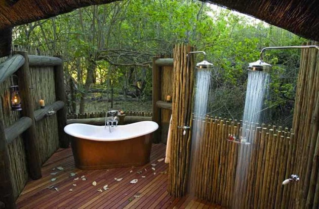 25 Fabulous Outdoor Shower Design Ideas