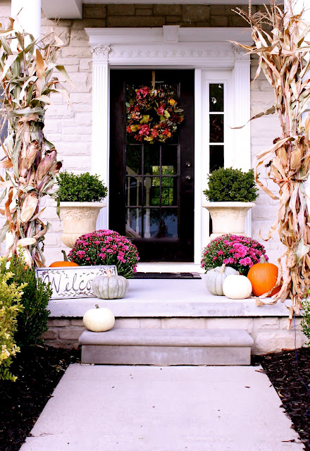 30 Adorable DIY Fall Porch Ideas