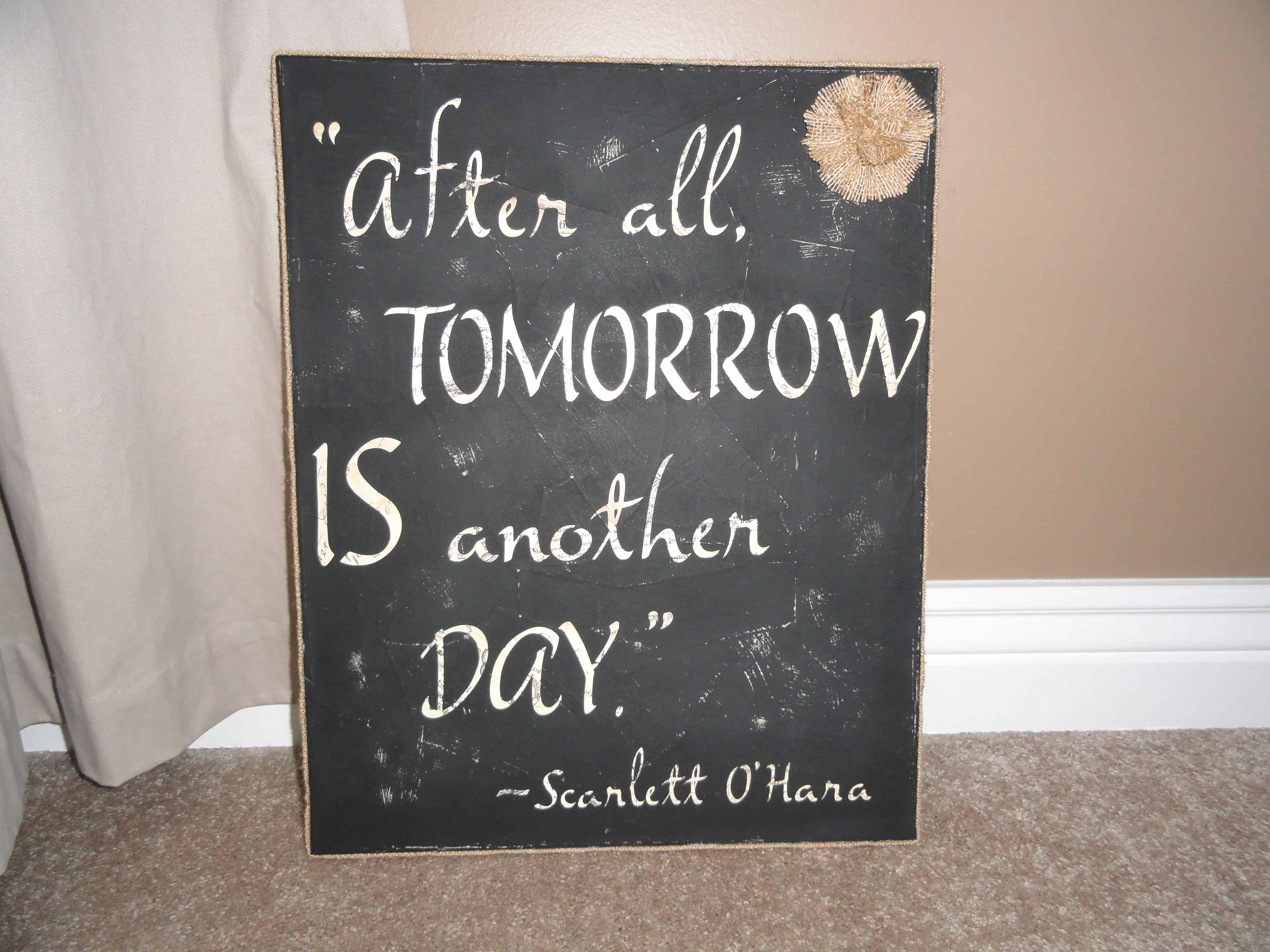 34 Wonderful DIY Typographic Home Decor Ideas 11