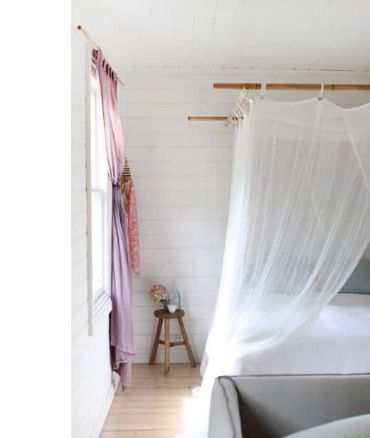 33 Incredible White Canopy Bedroom Ideas