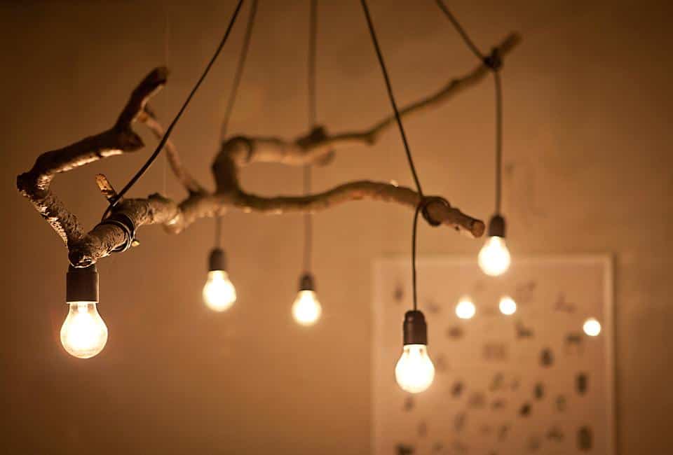 25 Amazing DIY Branches Chandeliers 17