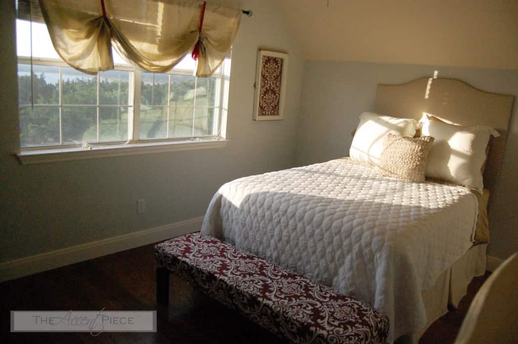 20 Budget-Friendly No-Sew DIY Curtains Ideas 19