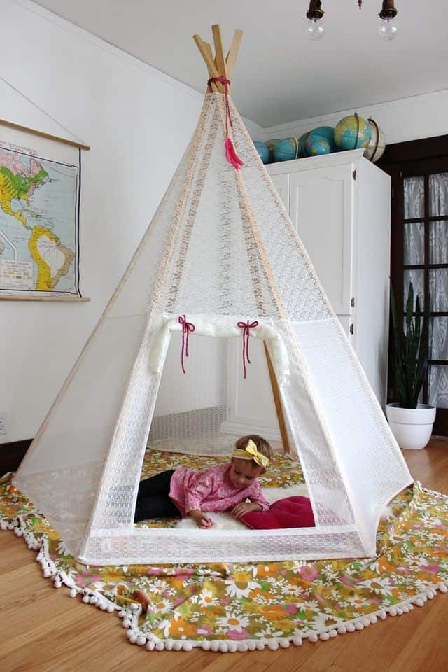 35 Playful and Fun DIY Tents for Kids 19