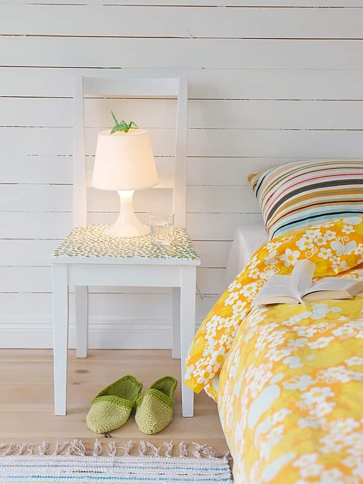 30 Creative DIY Items with Mosaic Decor 20