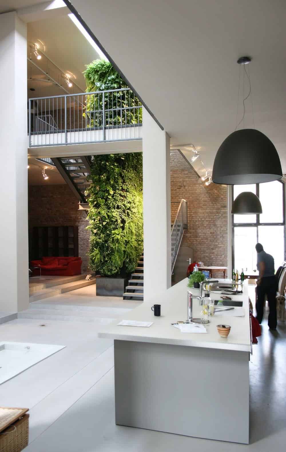 30 Incredible Green Walls 20