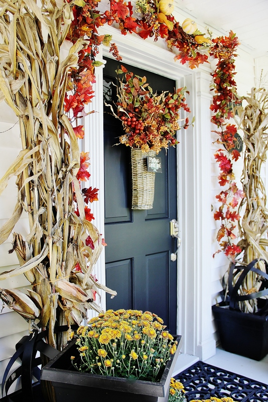 30 Adorable DIY Fall Porch Ideas