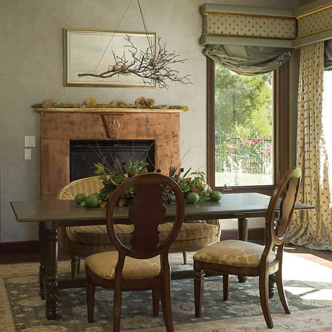 25 Amazing DIY Branches Chandeliers 2