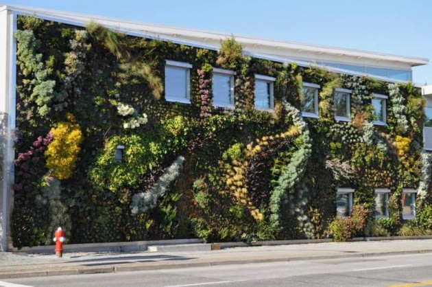 30 Incredible Green Walls