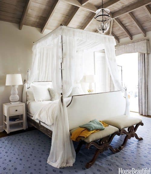 33 Incredible White Canopy Bedroom Ideas