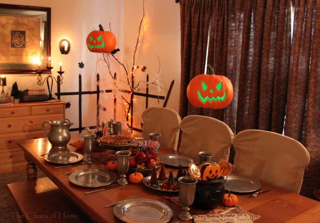 30 Inspiring DIY Halloween Decorations 3