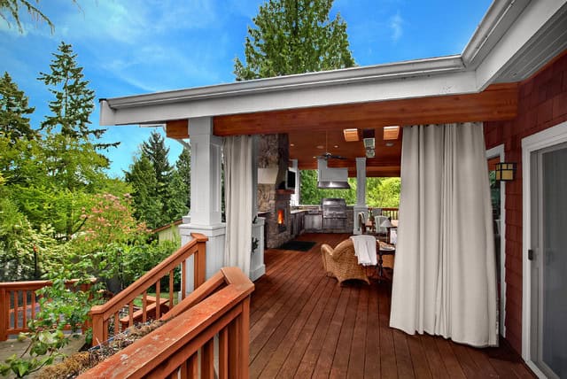 23 Wonderful Outdoor Curtains Ideas 4
