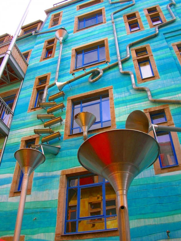 Musical Façade GUTTER FUNNEL WALL, DRESDEN, GERMANY