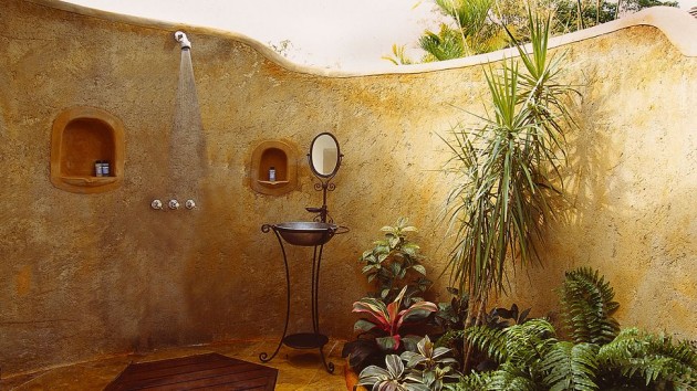 25 Fabulous Outdoor Shower Design Ideas