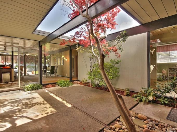 18 Incredible Houses with Trees in them 6