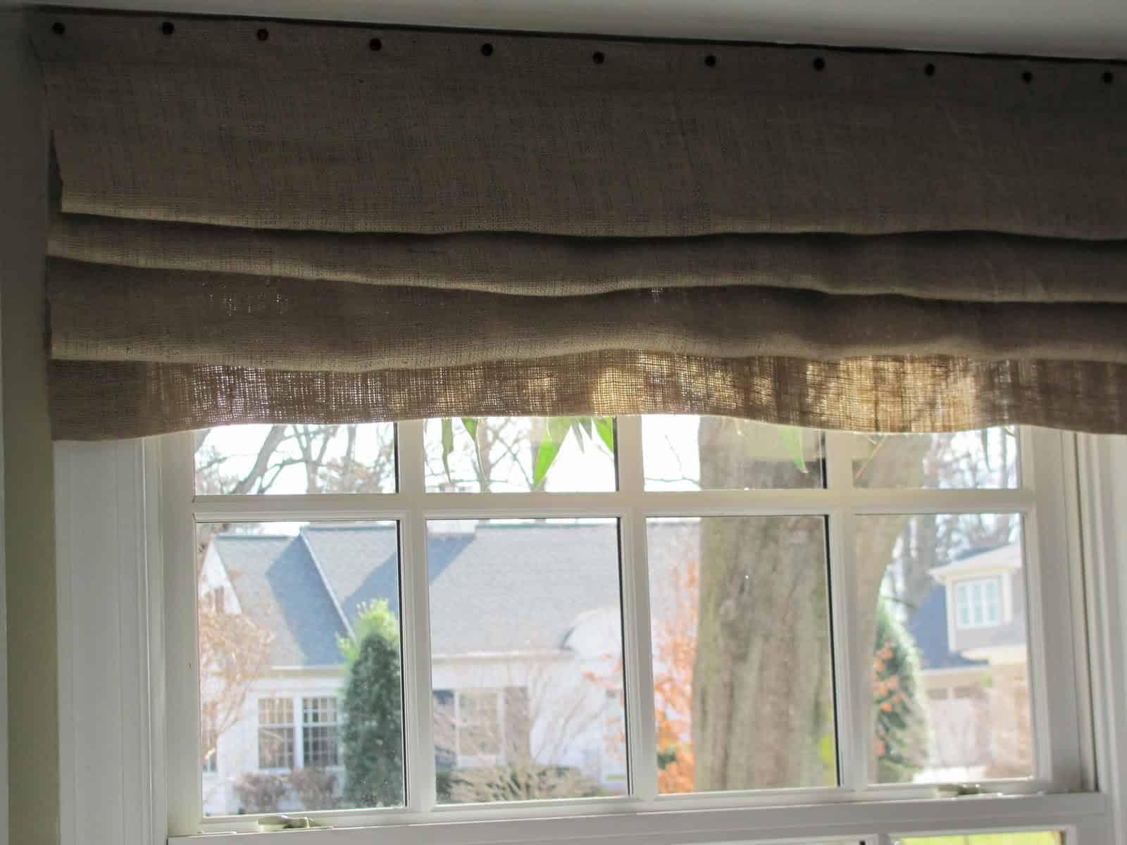 20 Budget-Friendly No-Sew DIY Curtains Ideas 7