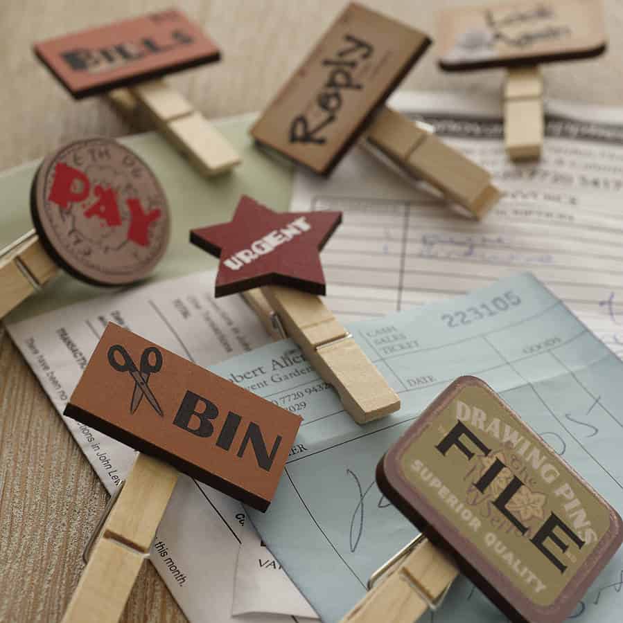 38 Creative DIY Ideas You Can Do With Wooden Pegs 11