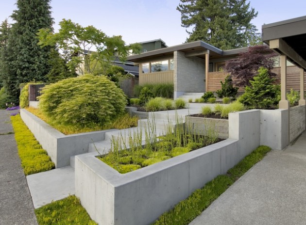 25 Wonderful Examples of Terraced Front Yard Gardens