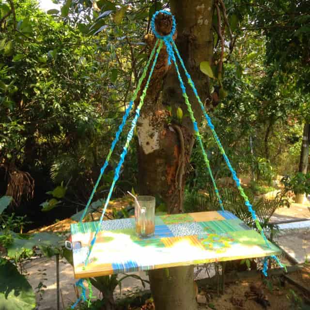 25 Amazing DIY Hanging Table Ideas 15