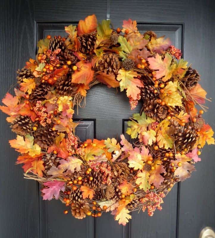 DIY rustic wreath with autumn foliage