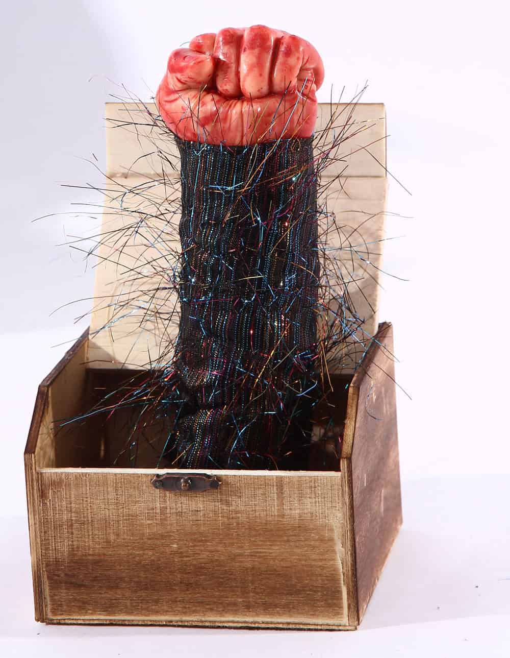 Give-You-a-Surprise Wooden Box Practical Joke Halloween Décor 20 Interesting Halloween Decorations To Buy For Your Home (14)