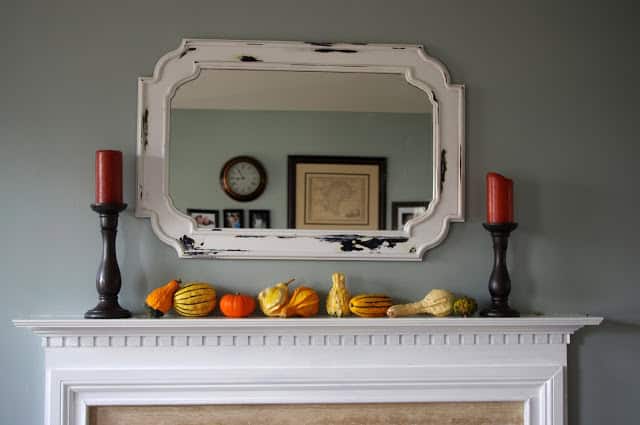 40 Delightful DIY Fall Mantel Decoration Ideas 20