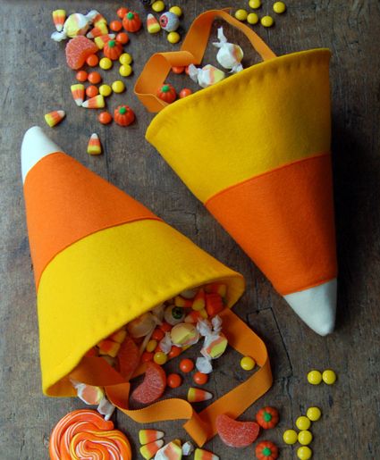 30 Delicious DIY Trick or Treat Candy Ideas