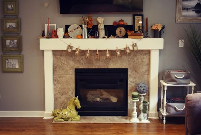 40 Delightful DIY Fall Mantel Decoration Ideas 4