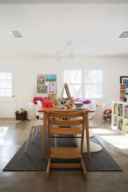25 Adorable Kids Study Space Designs 4