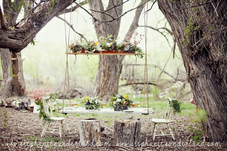 25 Amazing DIY Hanging Table Ideas 6