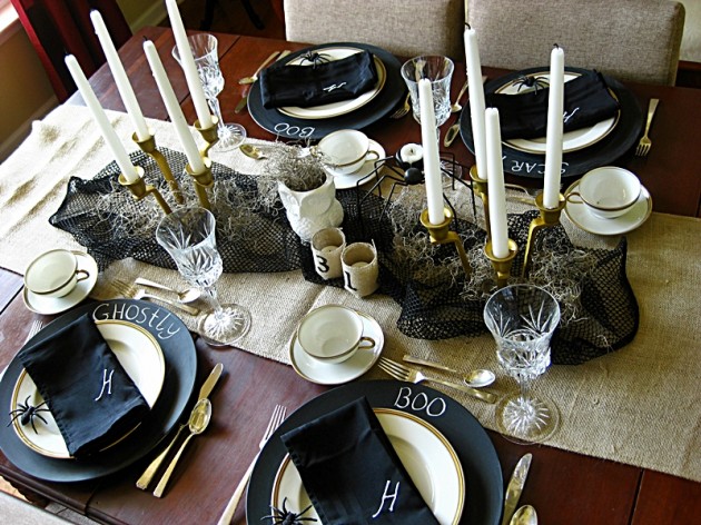 30 Magnificent DIY Halloween Table Decorations