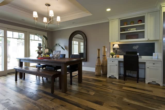 24 Amazing Ideas of Rustic Wood Flooring for Extravagant Look a