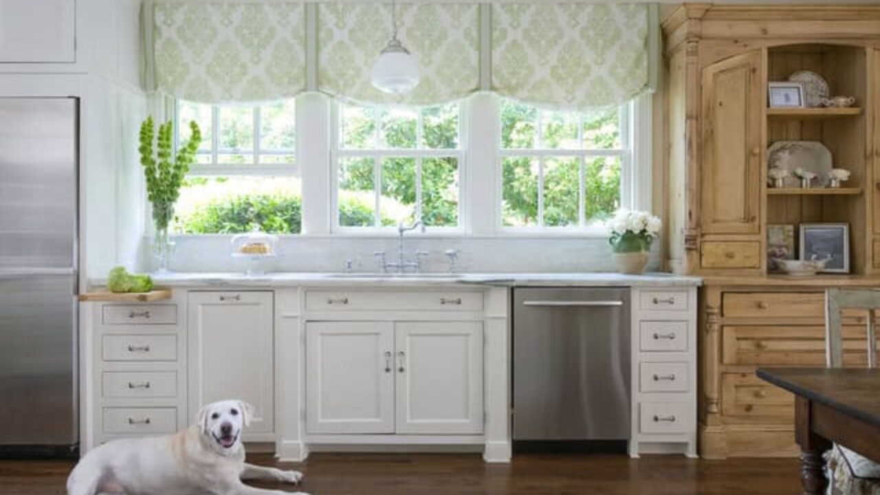 30 Impressive Kitchen Window Treatment Ideas 30 Impressive Kitchen Window Treatment Ideas
