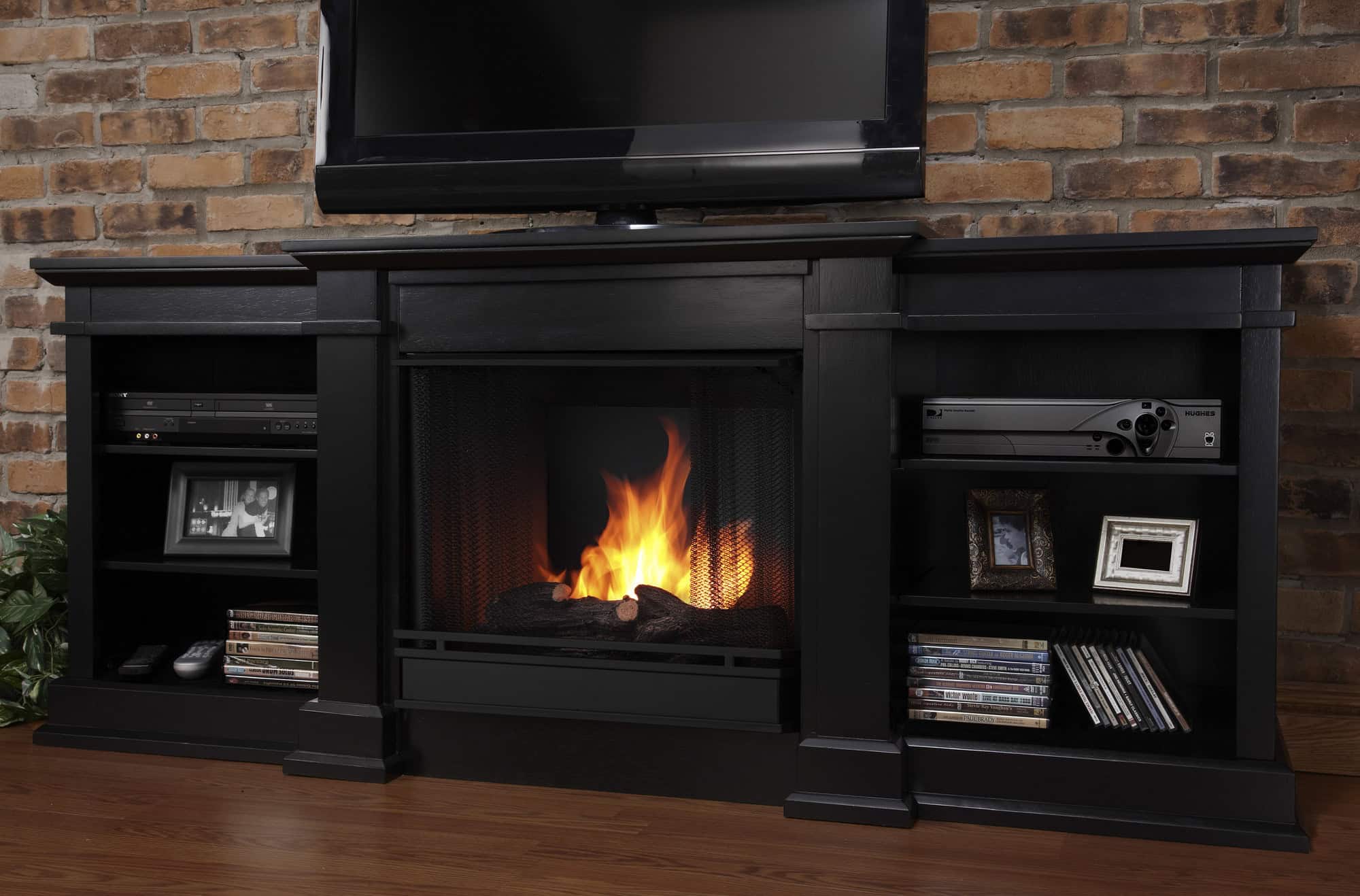 Real Flame Fresno 72″ TV Stand with Gel Fireplace 20 Cool TV Stand Designs for Your Home (1)