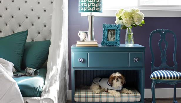 24 Creative DIY Ideas For Pet Beds And Feeders