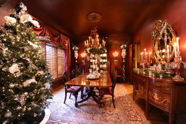 32 Irresistible Christmas Decorating Ideas for Magical Ambience 11