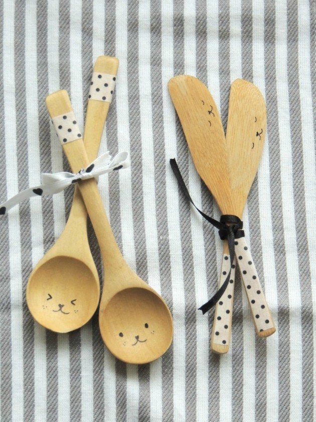 25 Creative DIY Wooden Spoons Crafts
