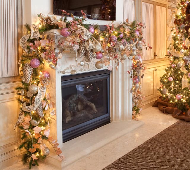 32 Irresistible Christmas Decorating Ideas for Magical Ambience 144