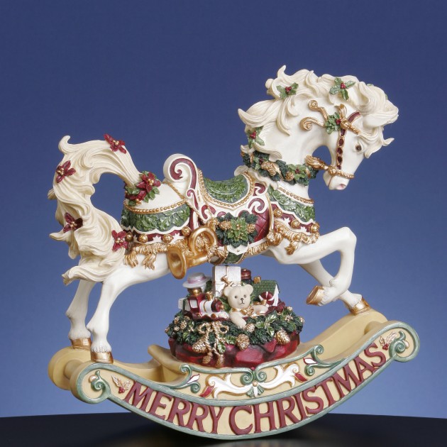 16 Shapely Christmas Figurine Decorations (4)